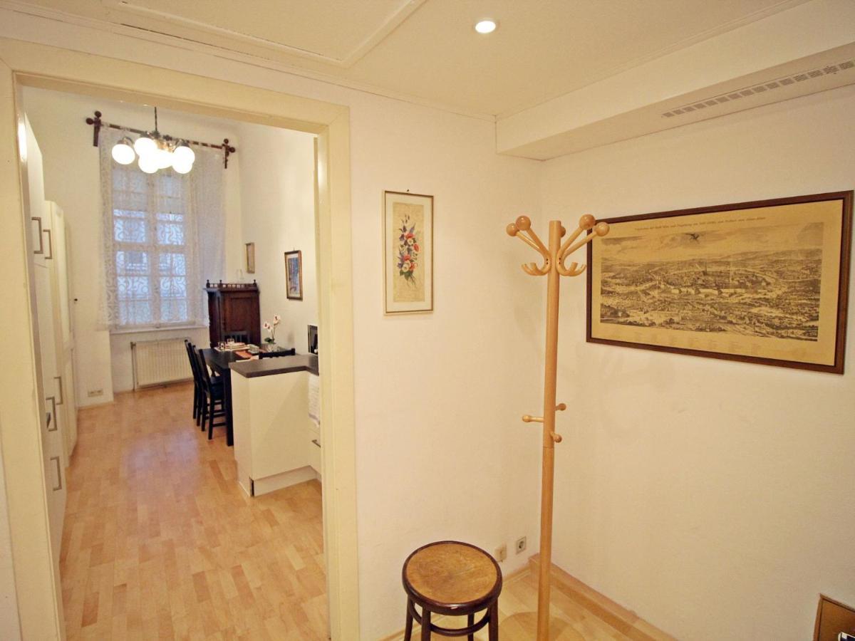 Apartment Judenplatz By Interhome Відень Екстер'єр фото
